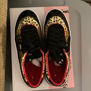 Deva Charlotte Puma (black)